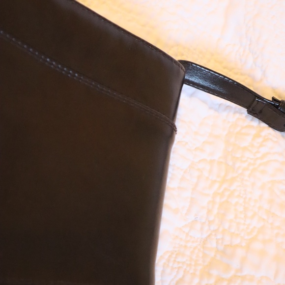 SOLD VINTAGE SHOULDER BAG - Picture 8 of 16